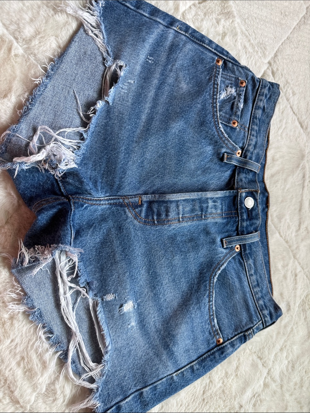 LEVI Blue Distressed Denim Shorts - Casual Women's Summer Short